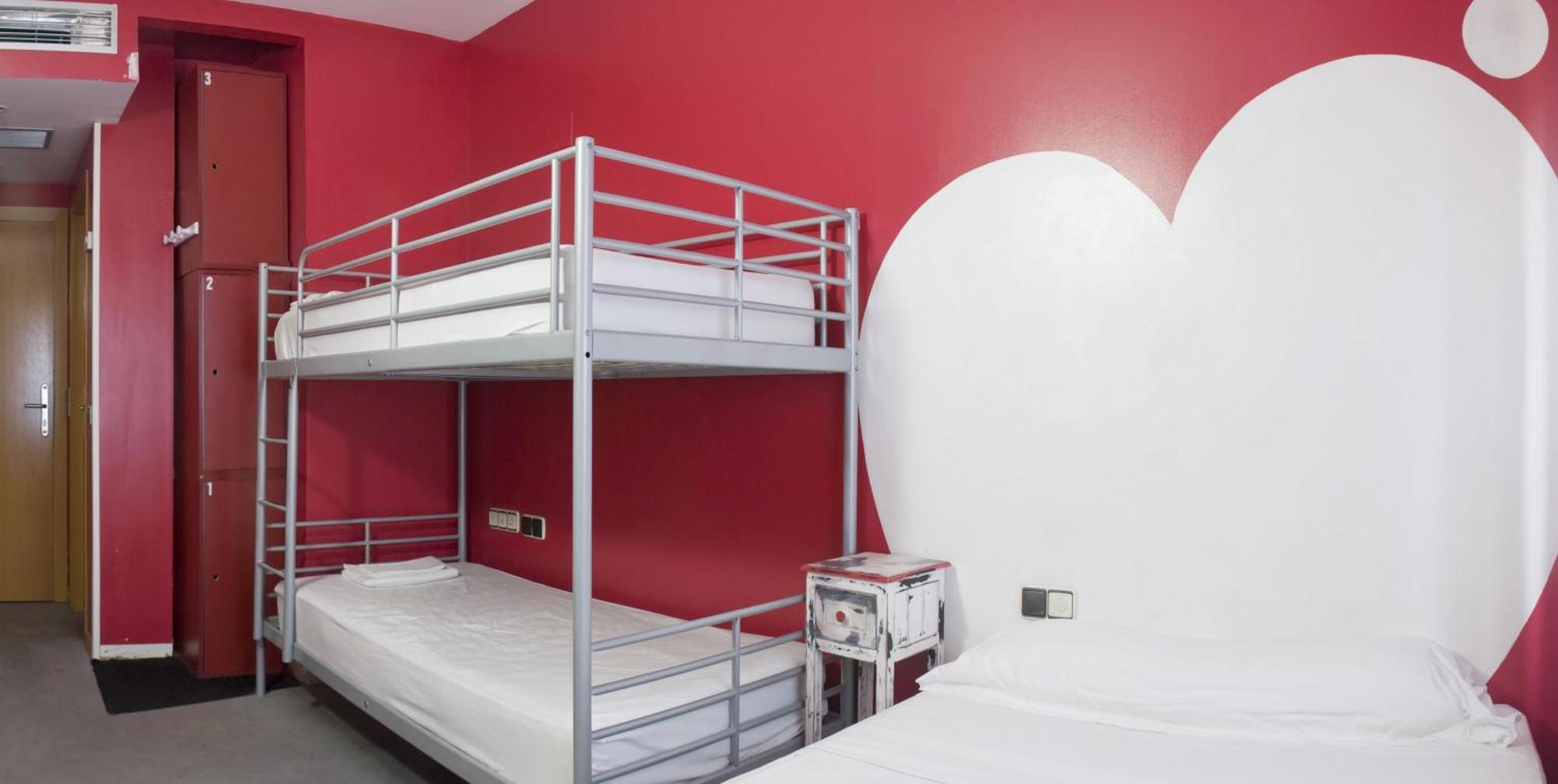 Albergue Revolutum Hostel Саламанка Екстериор снимка
