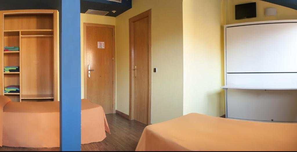 Albergue Revolutum Hostel Саламанка Стая снимка
