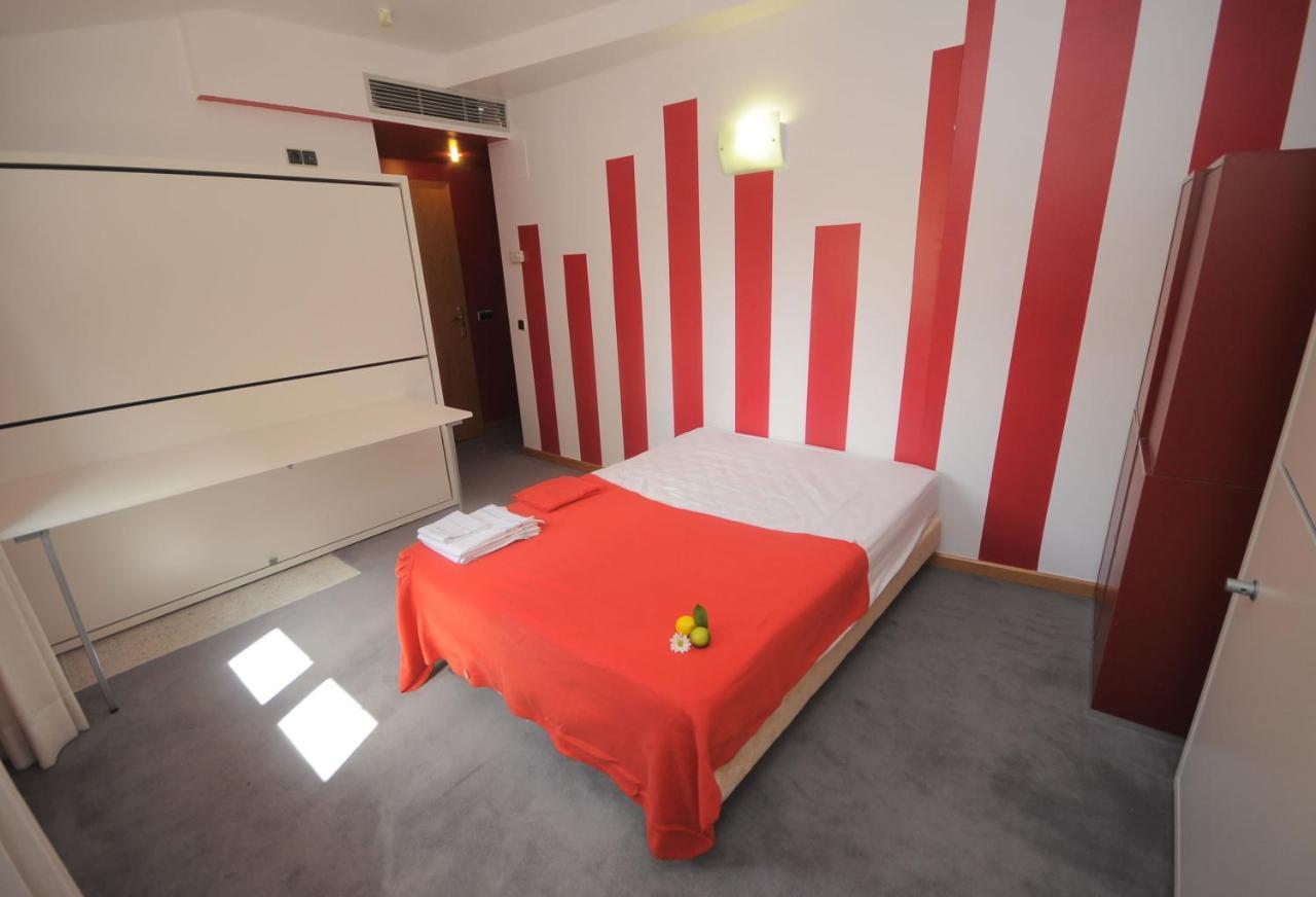 Albergue Revolutum Hostel Саламанка Стая снимка